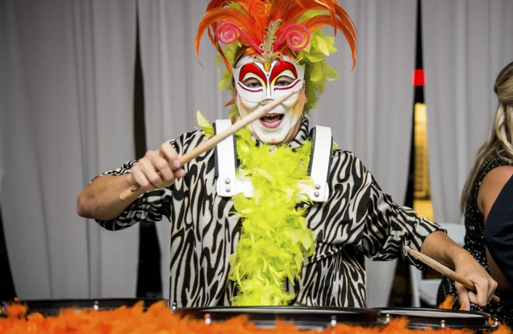 hora loca show, hora loca show miami, hora loca miami, hora loca in florida, holidays party ideas