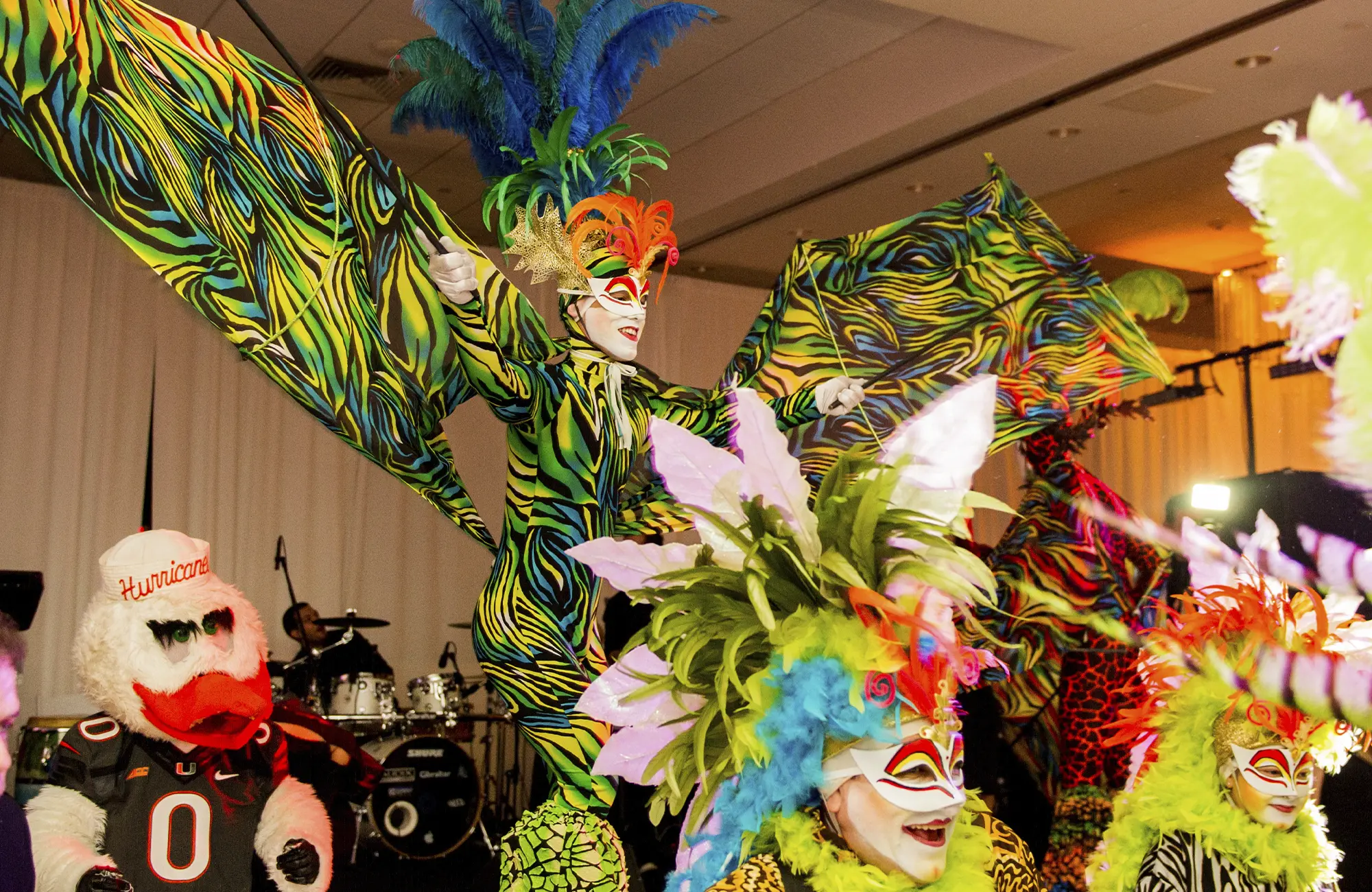 hora loca show, hora loca show miami, hora loca miami, hora loca in florida, Live Entertainment Company